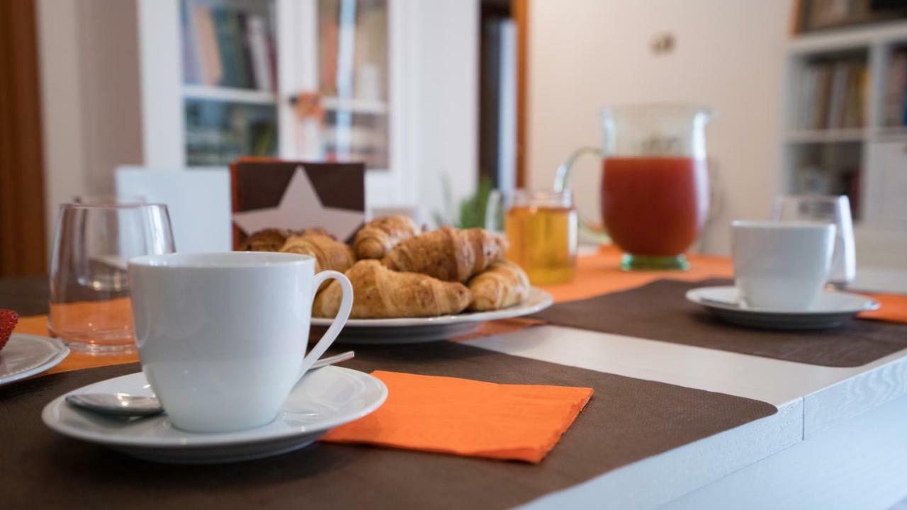Bed and Breakfast Il Vicoletto Поліньяно-а-Маре Екстер'єр фото